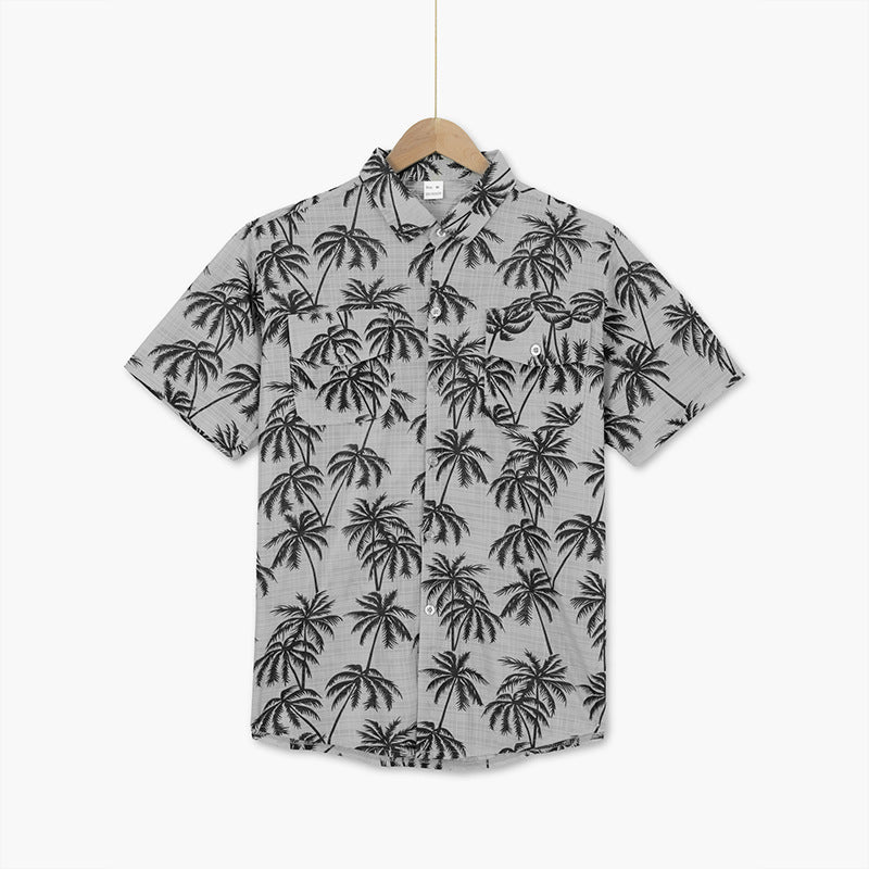 Short-sleeve shirt for men with palm pattern and practical chest pocket Lune London