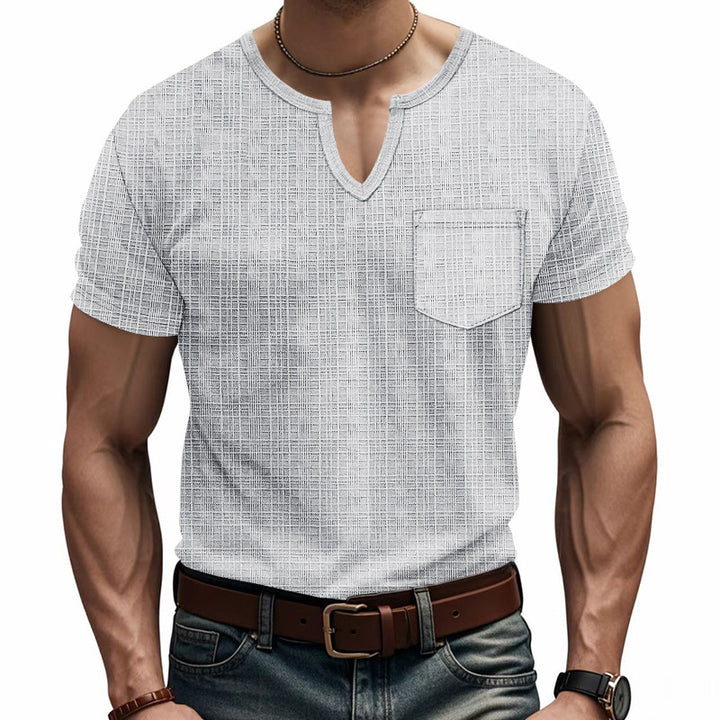 Short sleeve V-neck T-shirt for men with chest pocket Lune London