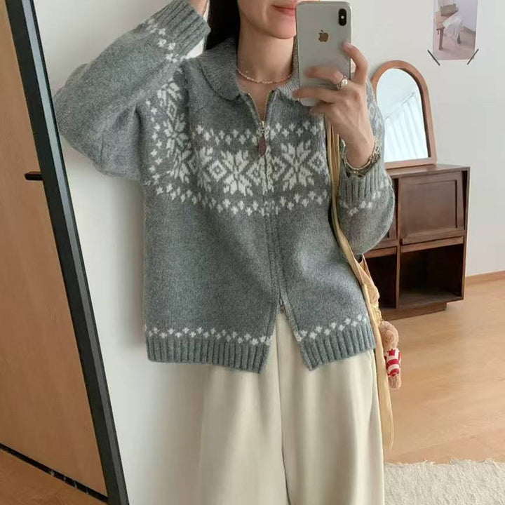 Ladies' cardigan with a modern Norwegian pattern and a high collar Lune London