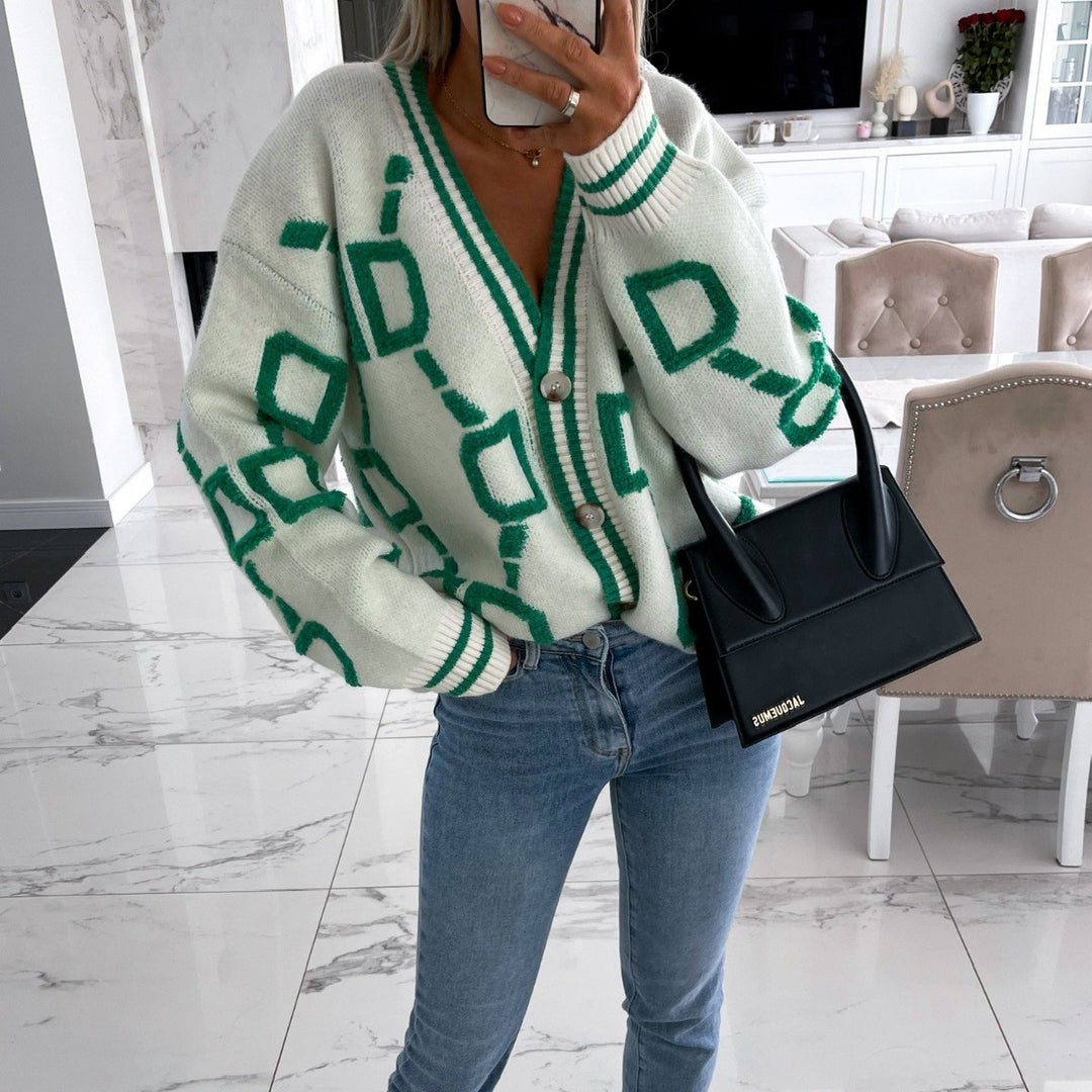 Knitted women's jacket with a trendy geometric design Lune Londonl