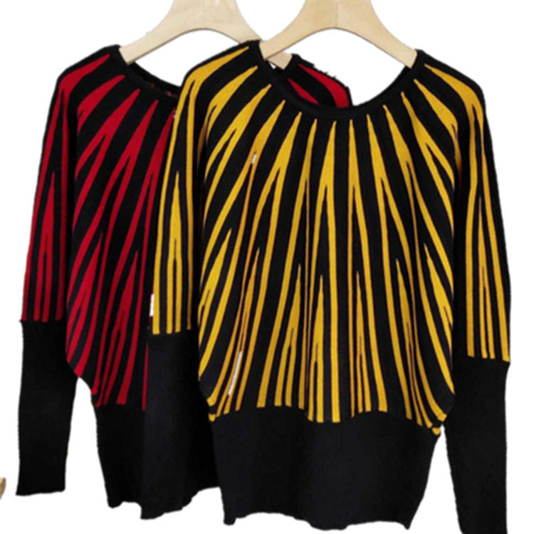 Pull en maille de créateur pour femmes avec motif à lignes asymétriques Chic & Stil