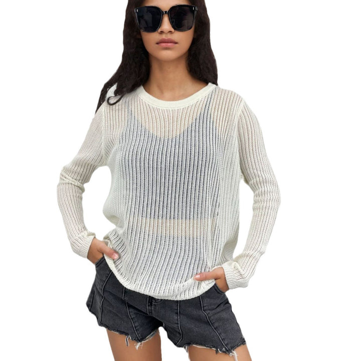 Casual knitted sweater for women with a loose fit Lune London
