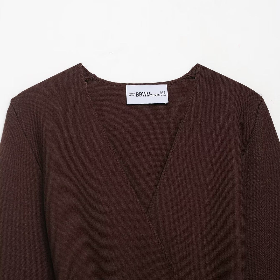 Elegant wrap jacket for women with waist tie and soft fabric Lune London