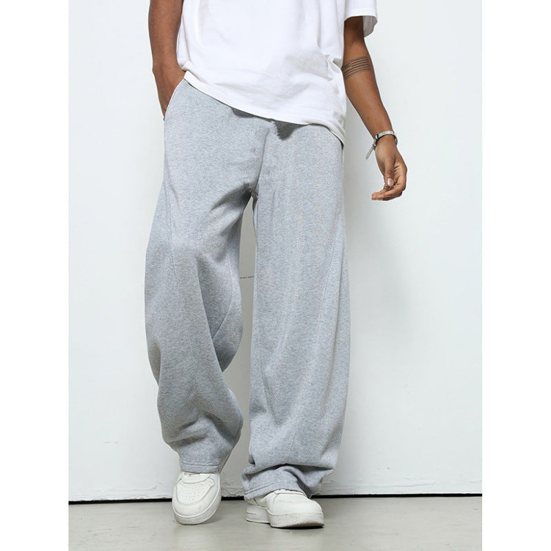 Men's loose-fitting jogging pants with a casual cut and practical pockets Lune London