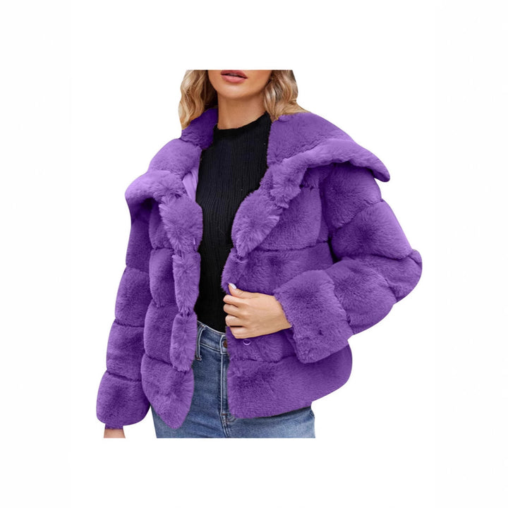 Trendy women's jacket with puff sleeves and soft faux fur lining Lune London