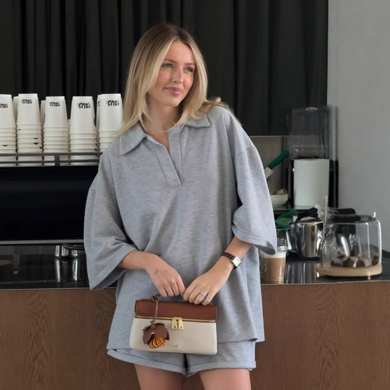 Comfortable polo dress for women with short sleeves and trendy collar Lune London