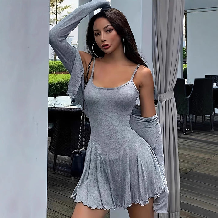 Leisure set for ladies with an asymmetrical top and a flowing skirt Lune London