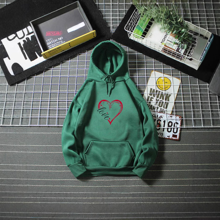 Women's hoodie with romantic heart design and high-quality fleece Chic & Stil