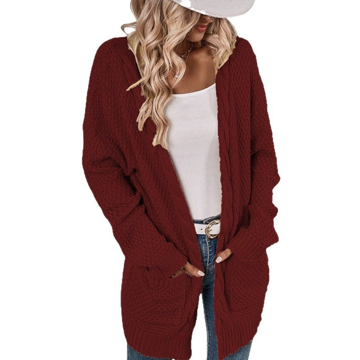 Women's knitted jacket with casual fit and practical pockets Lune London