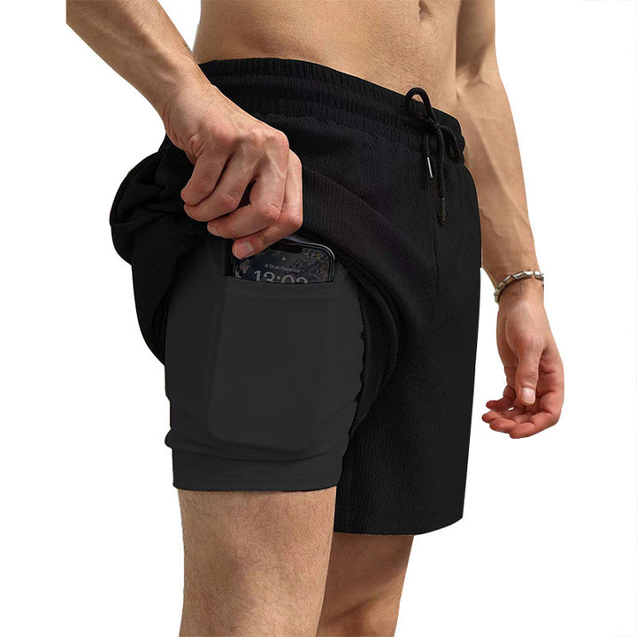 Men's sports shorts with practical pocket for smartphone Lune London