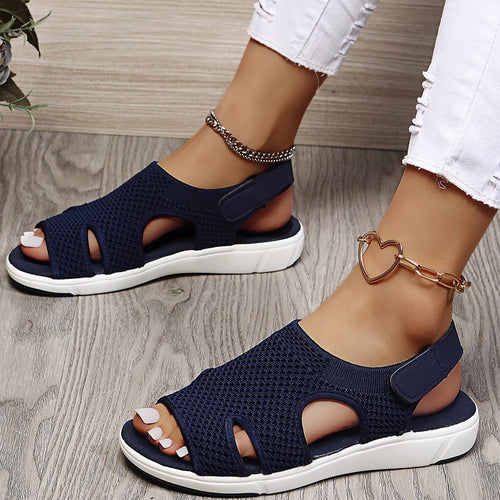 Comfortable women's sandals with breathable upper Lune London