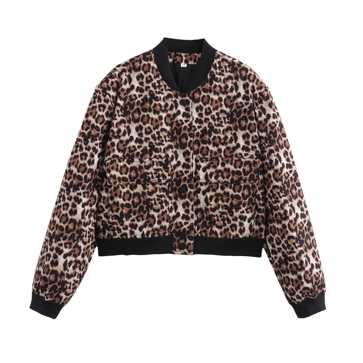 Trendy utility jacket for women with practical pockets and elegant cut Lune London