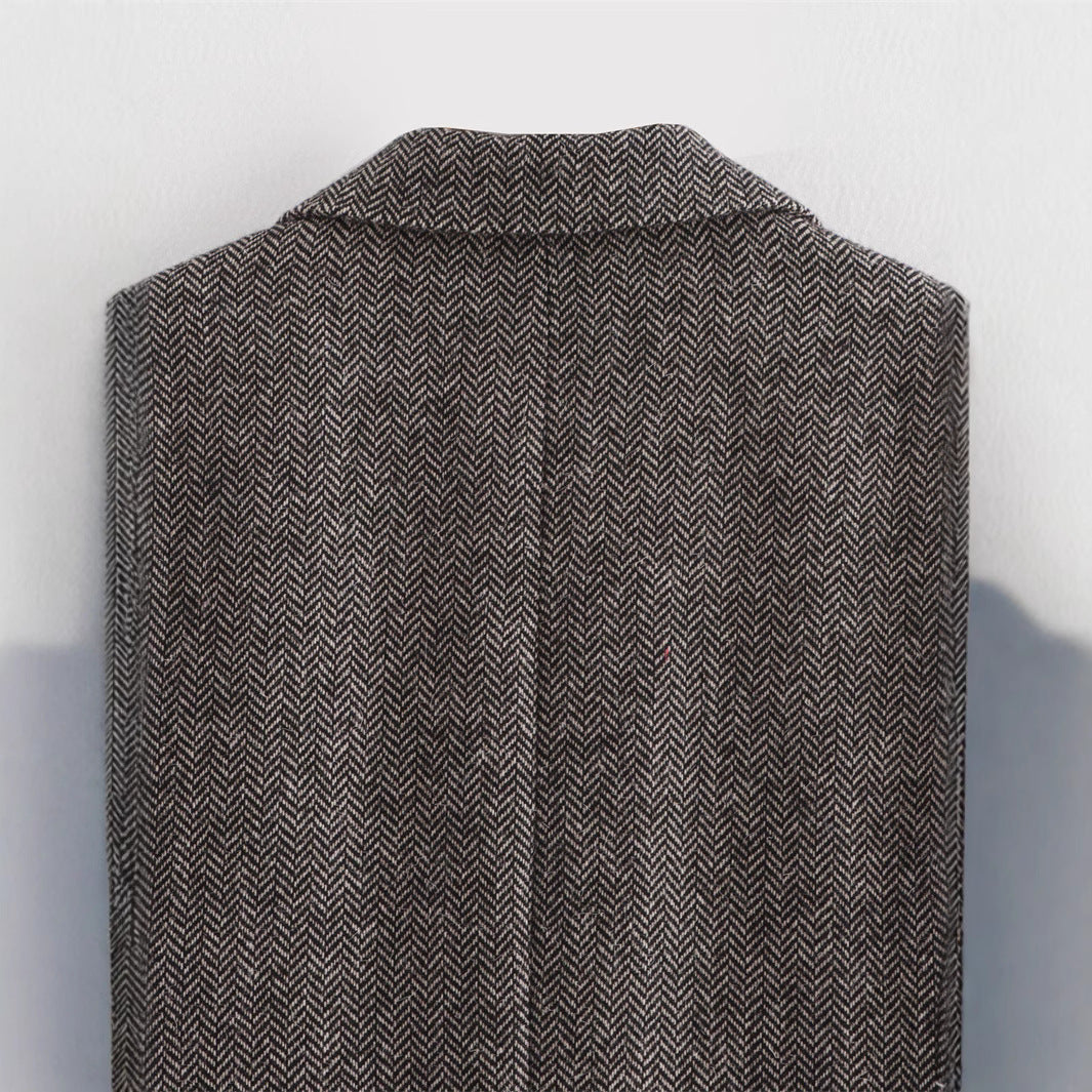 Elegant blazer jacket for women with textured herringbone pattern Lune London