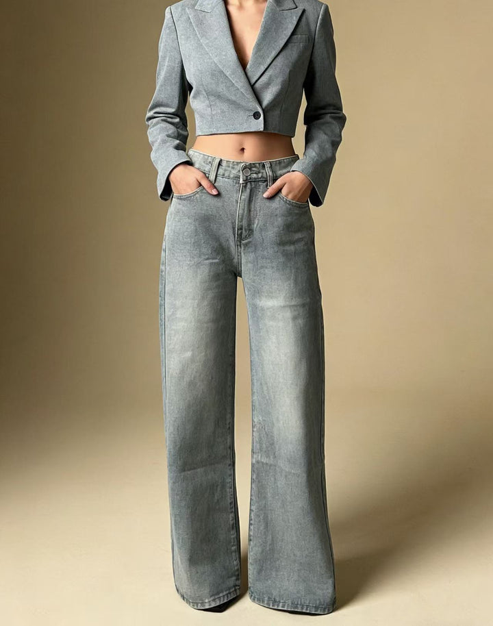 Women wide denim pants with vintage wash and high-waisted waistband Lune London