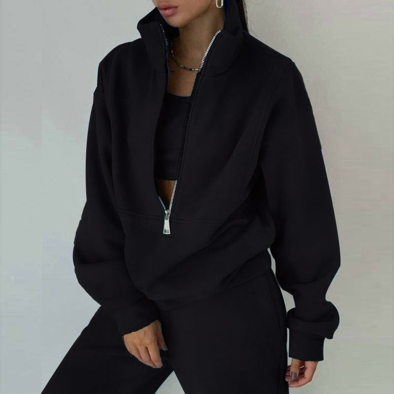 Women's zip hoodie with high collar and casual cut Chic & Stil