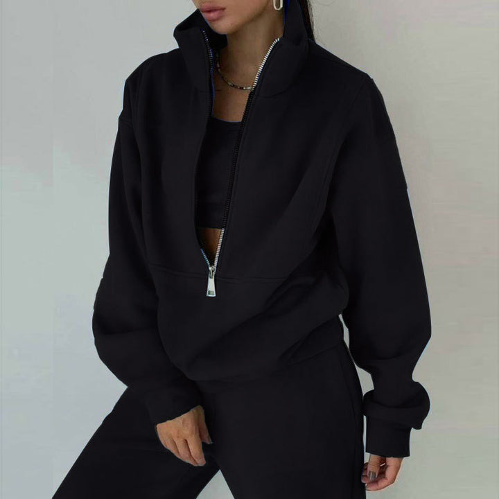 Women's zip hoodie with high collar and casual cut Chic & Stil