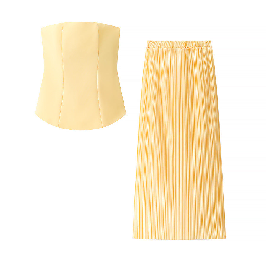 Chic and Style women's top and maxi skirt set with ruffled design