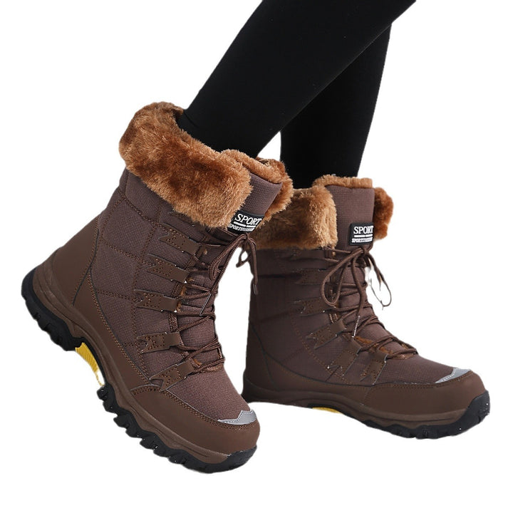 Winter hiking boots for women with insulated lining and slip-resistant molded sole Lune London