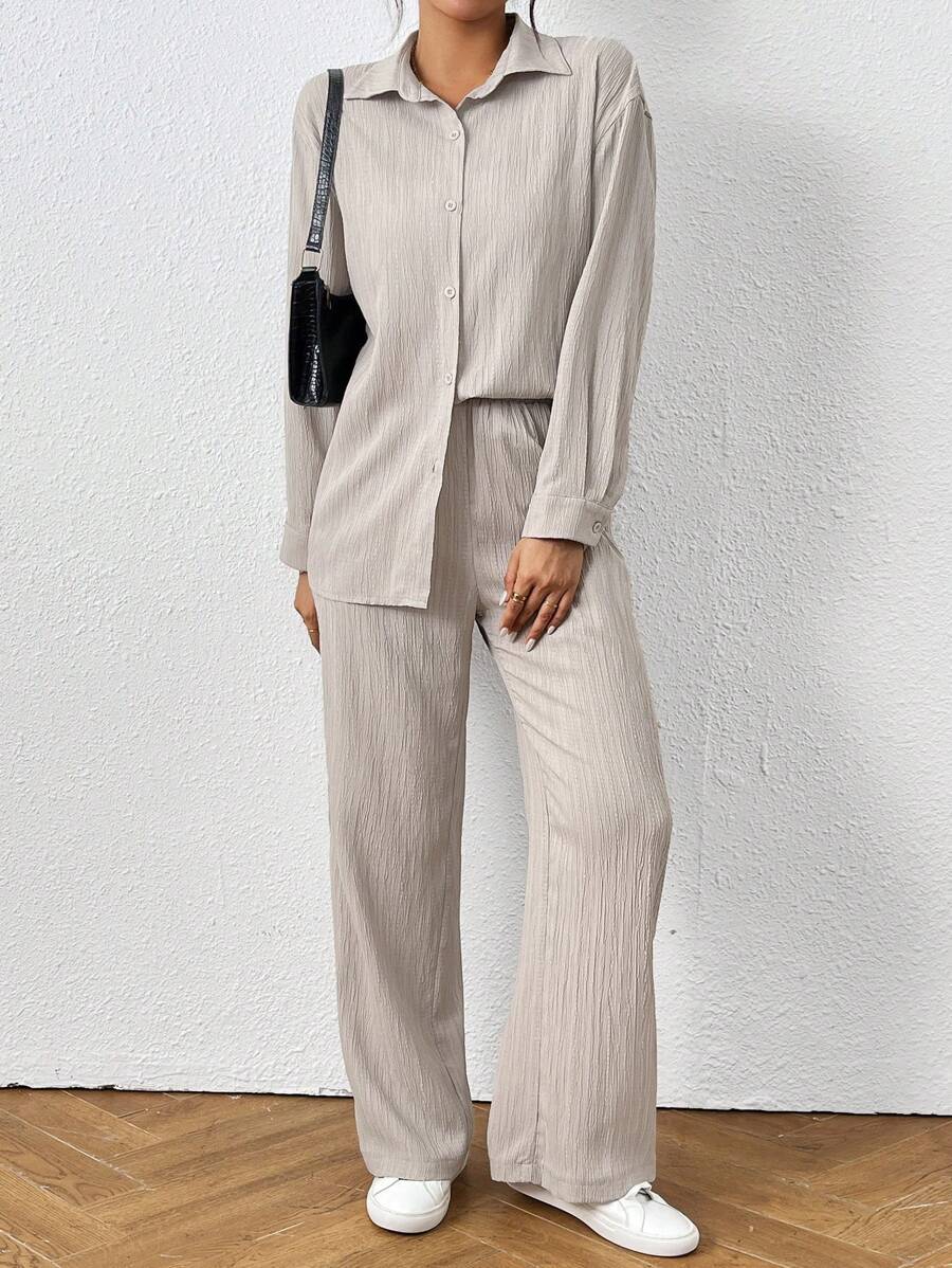 Ladies casual set in breathable fabric Lune London