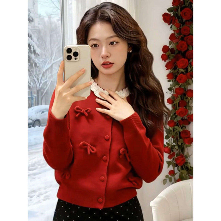Cardigan femme avec un col froncé romantique et des nœuds