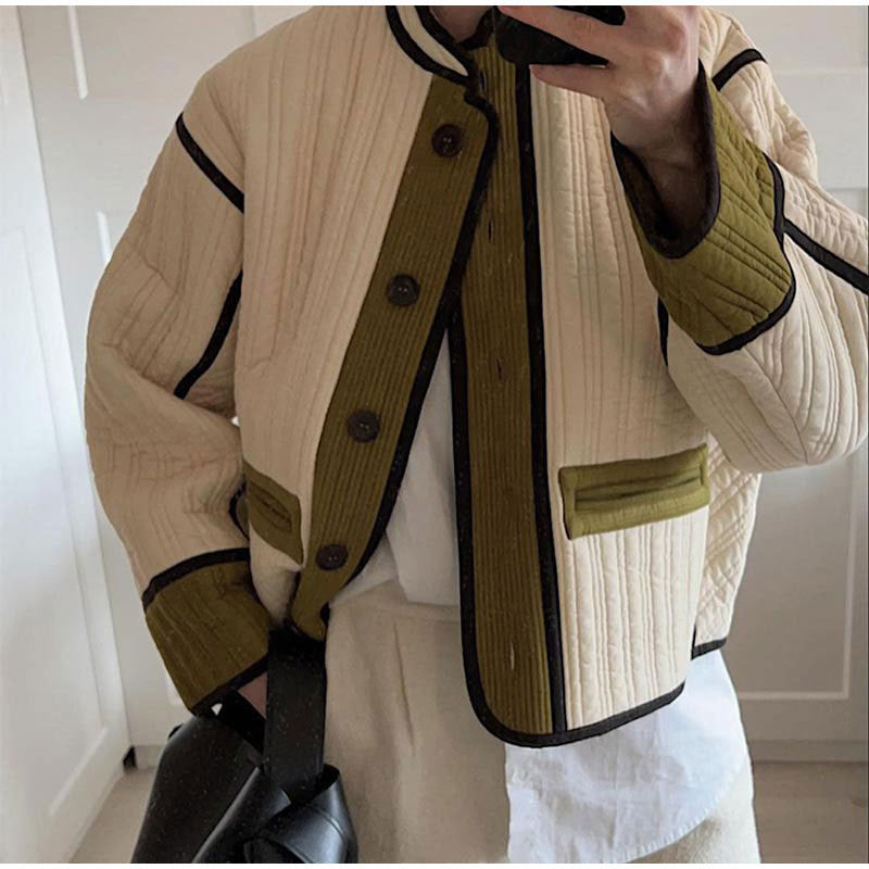Ladies quilted transitional jacket with decorative pockets Lune London