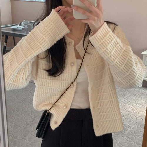 Casual knitted jacket for women with structured design Lune London