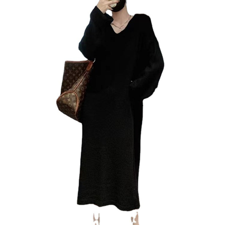 Knit dress for women with deep V-neck and wide sleeves Lune London