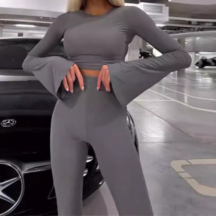 Lune London sporty long sleeve cropped top set for ladies and flattering leggings for the silhouette