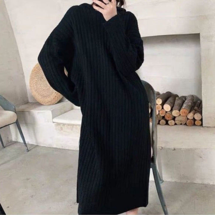 Women's knit dress with a ribbed design and a relaxed fit Lune London