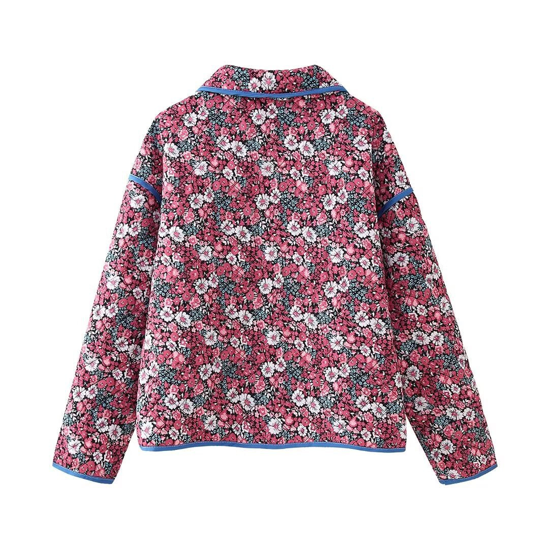 Quilted floral jacket for women with modern collar and practical pockets Lune London