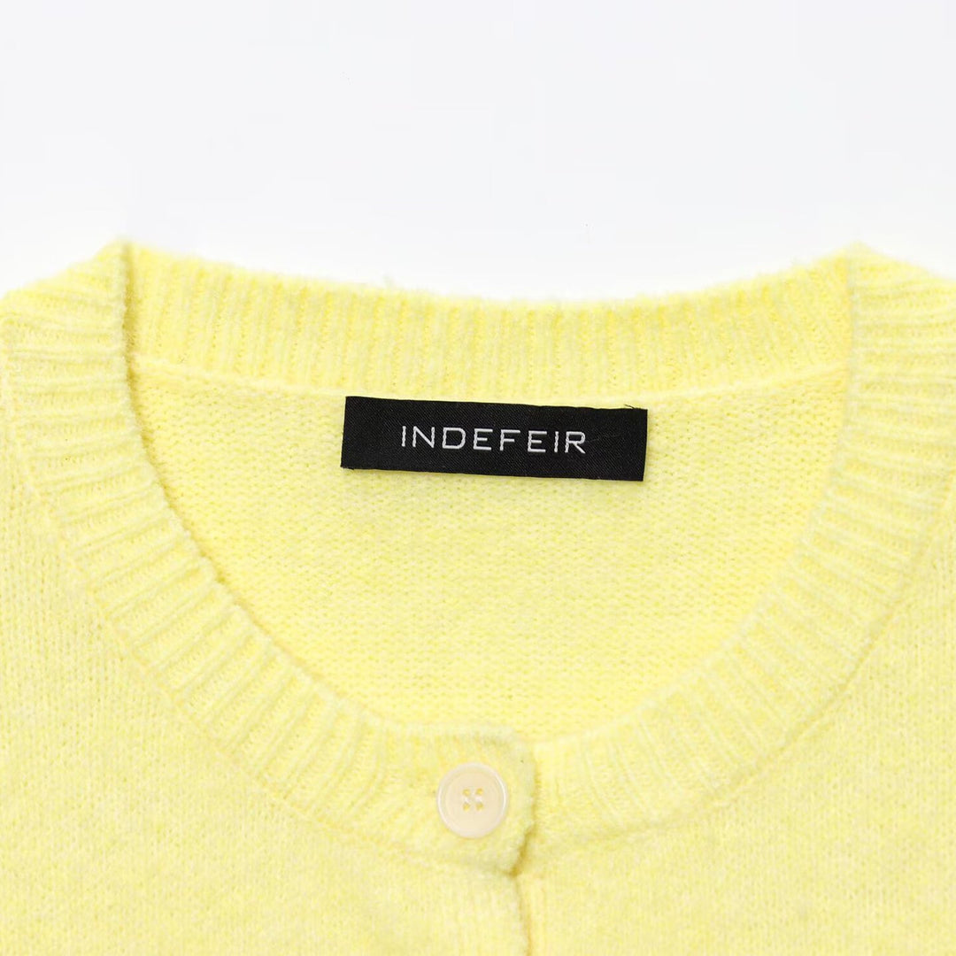 Ladies cardigan in soft knit with buttoning Lune London