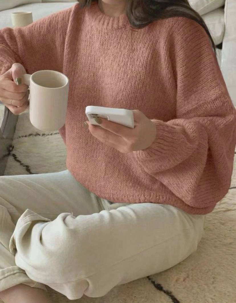 Comfortable and oversized women's sweater Lune London