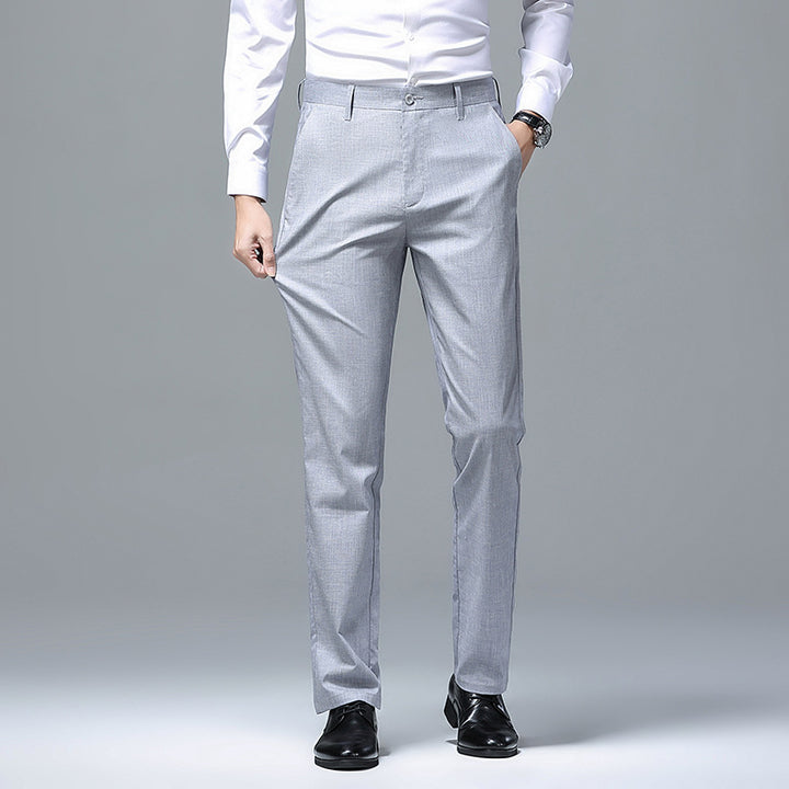 Elegant and comfortable chino pants for men with a modern cut Lune London