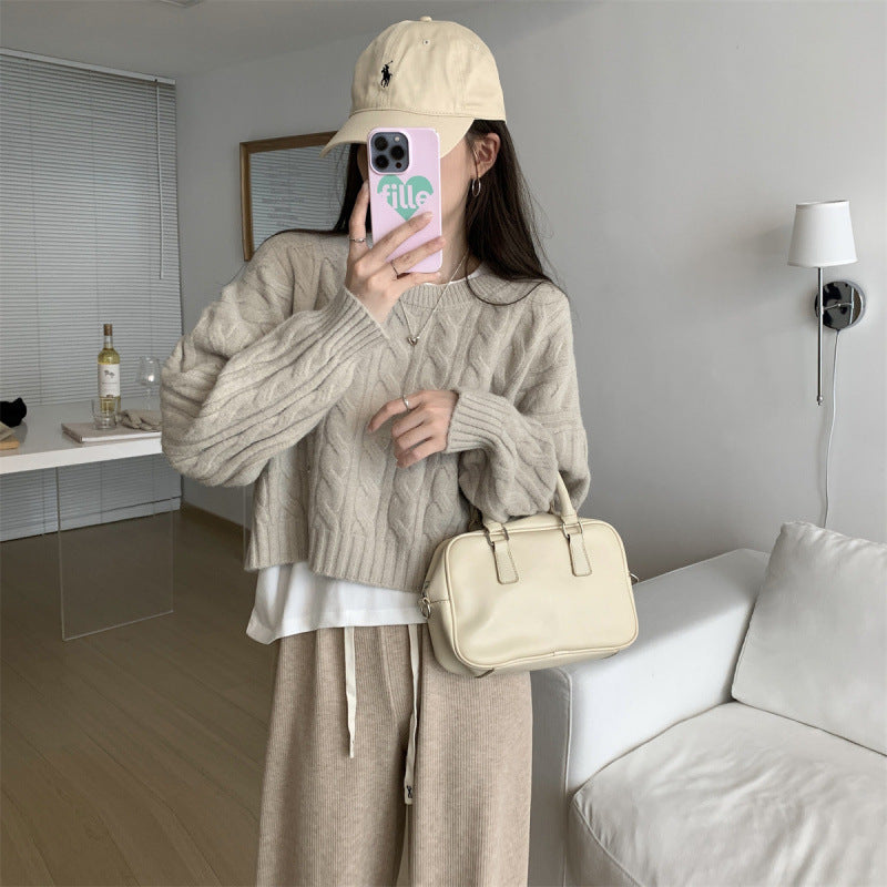 Pull chunky en tricot pour femmes avec une coupe décontractée et un motif en câbles Chic & Stil