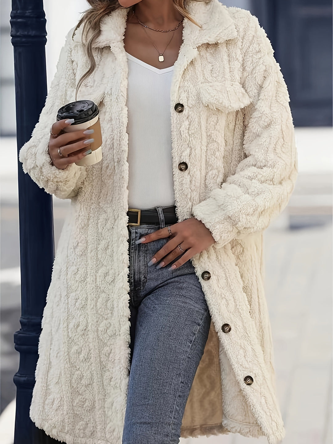 Fleece jacket for women with a high-quality structured design and practical pockets Lune London