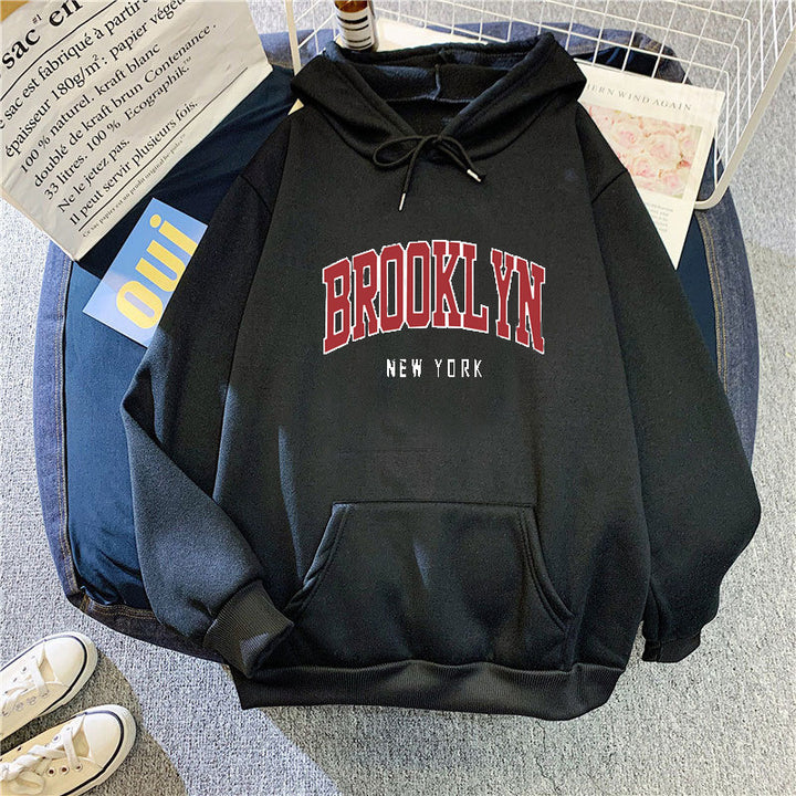 Women's hoodie with trendy Brooklyn print Chic & Stil