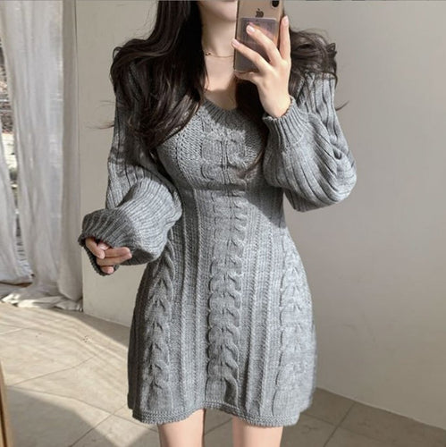 Knitted dress for women with a loose fit and elegant braid details Lune London