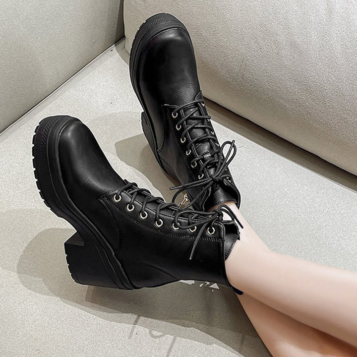 Women's platform boots with lace-up construction and sturdy profile Chic and Style