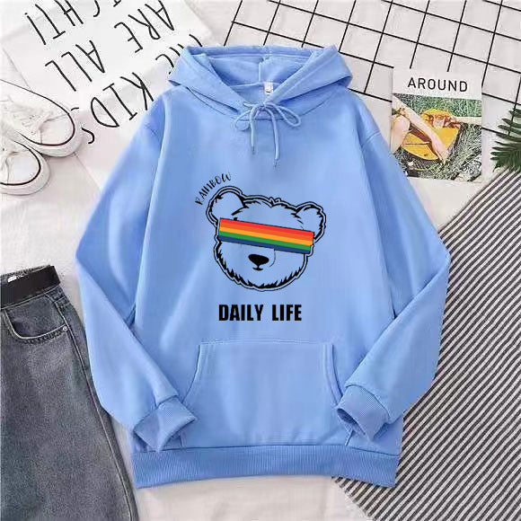 Women's hoodie with stylish bear motif Chic & Stil