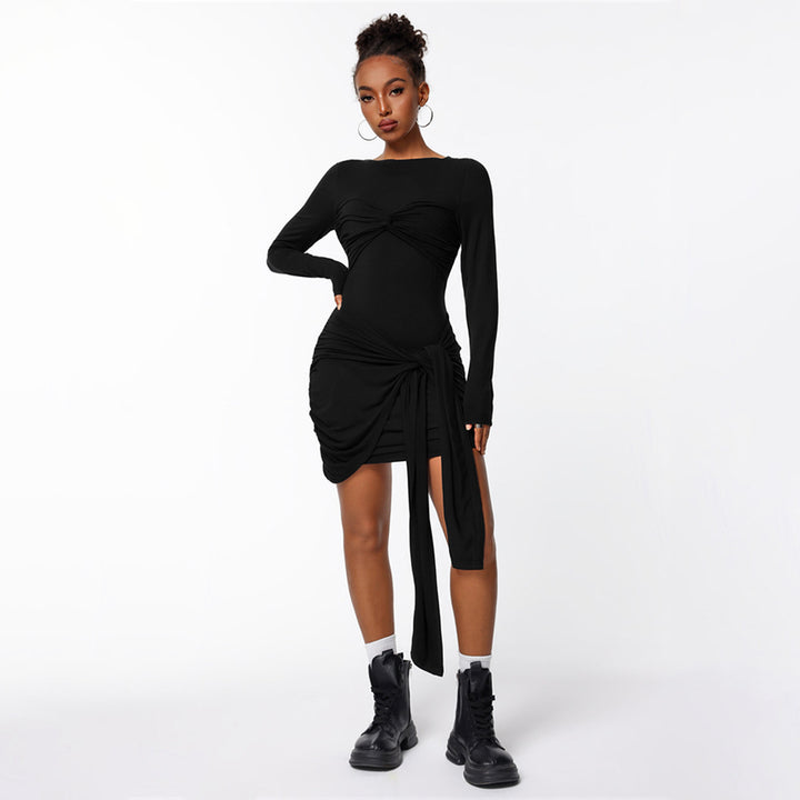Robe portefeuille ajustée pour femmes avec manches longues et effet de gathering sur le côté Chic & Stil