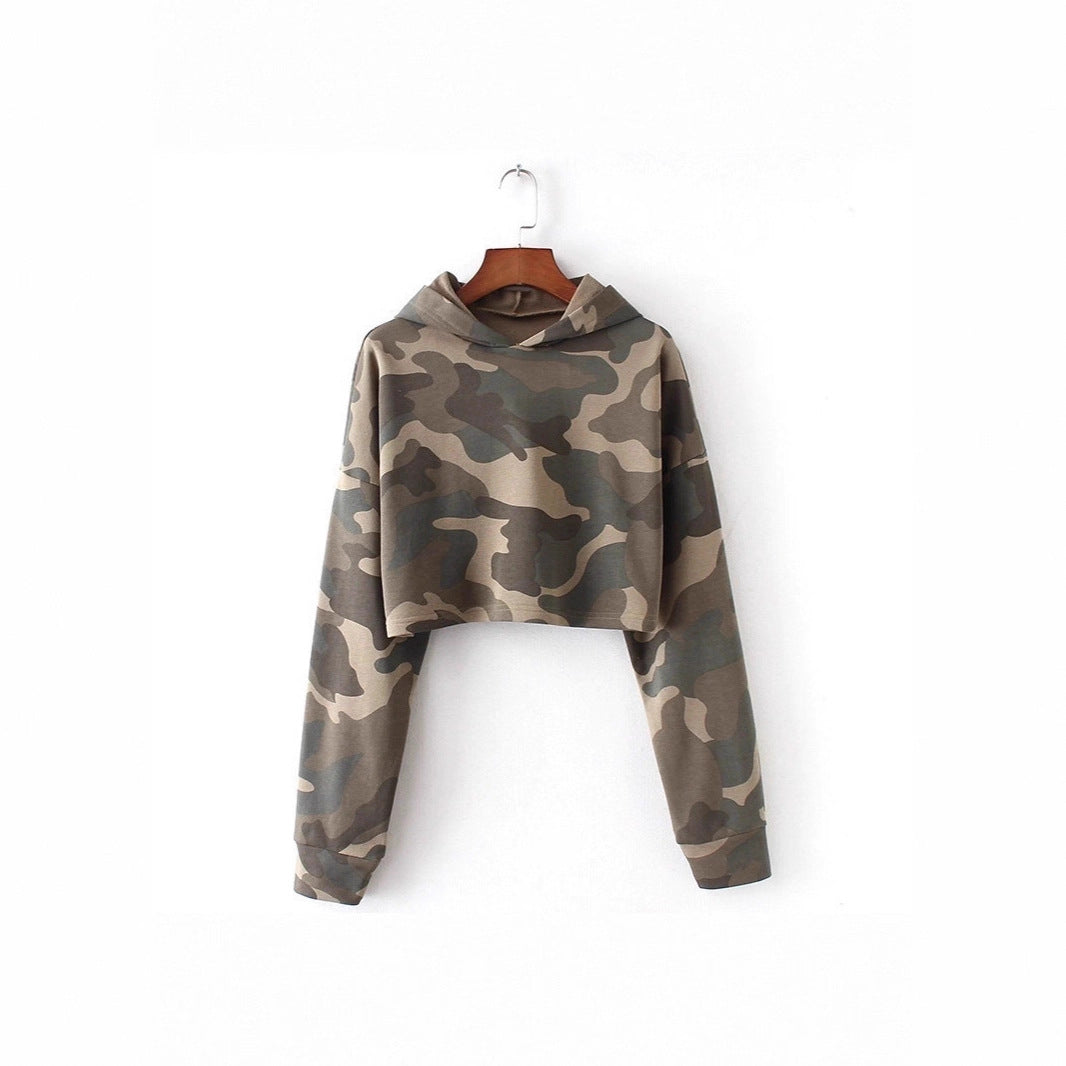 Cropped hoodie sweat top for women with modern camouflage design Lune London
