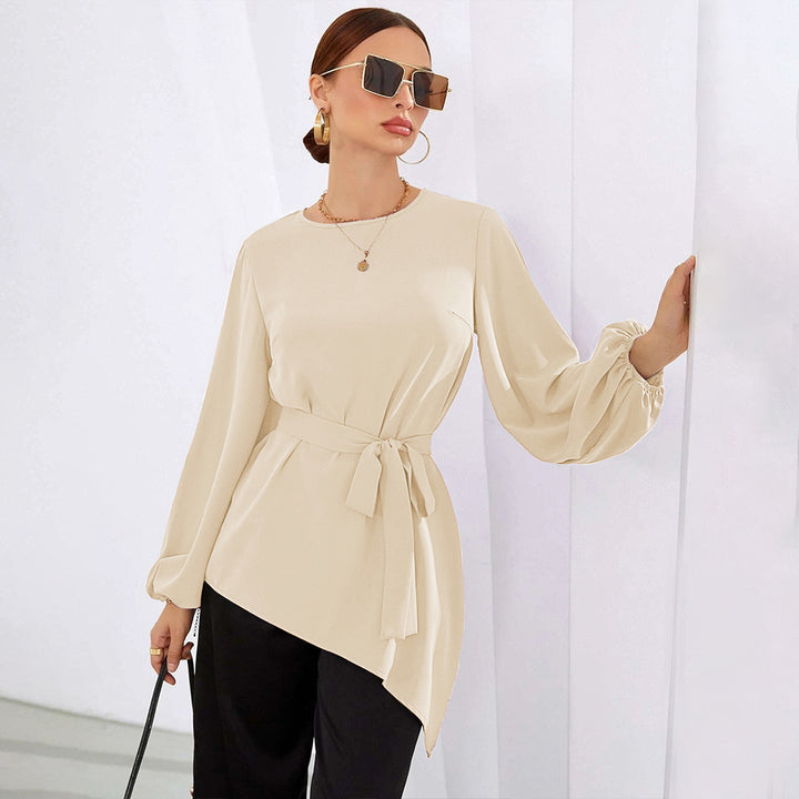 Asymmetrical blouse for women with belt at the waist Chic & Stil