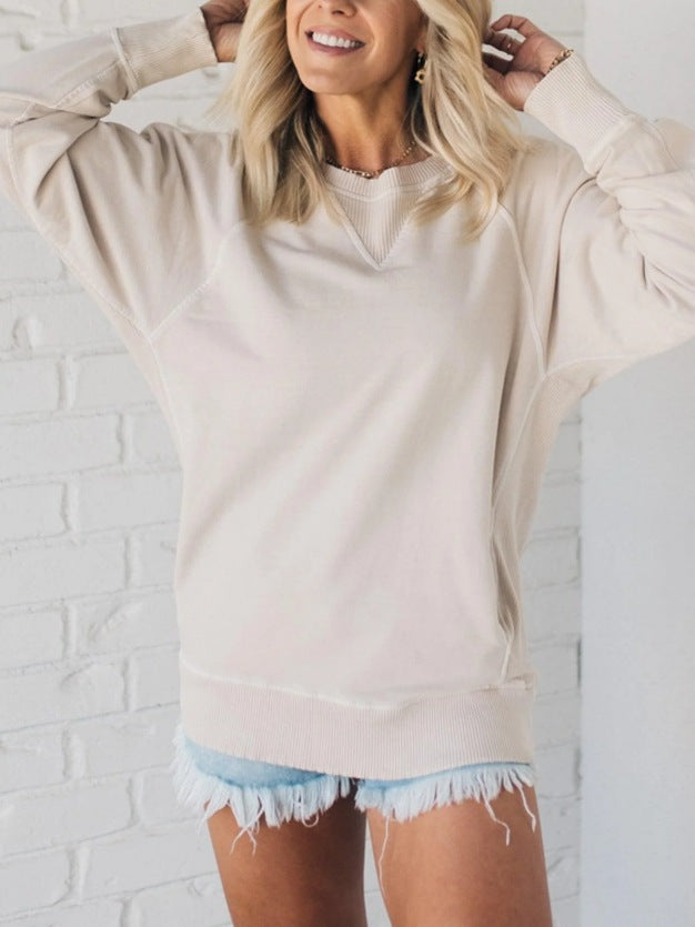Casual pullover for women with a loose fit and high-quality materials Lune London