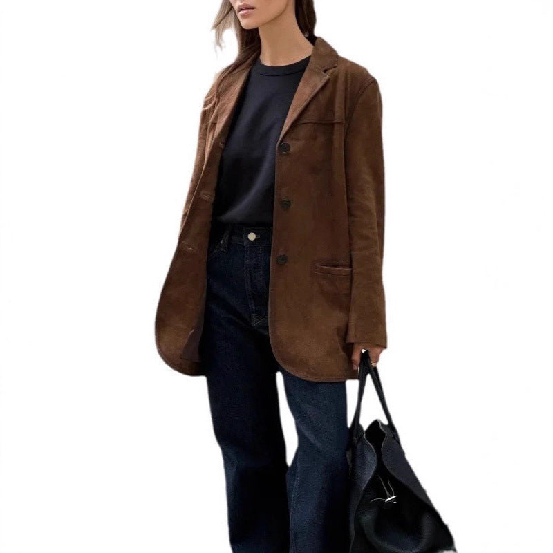 Elegant suede jacket for women with a practical cut Lune London