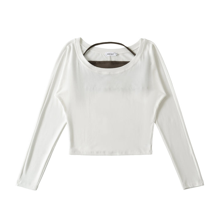 Casual long sleeve t-shirt for ladies with an elegant boat neck and a trendy back detail Lune London