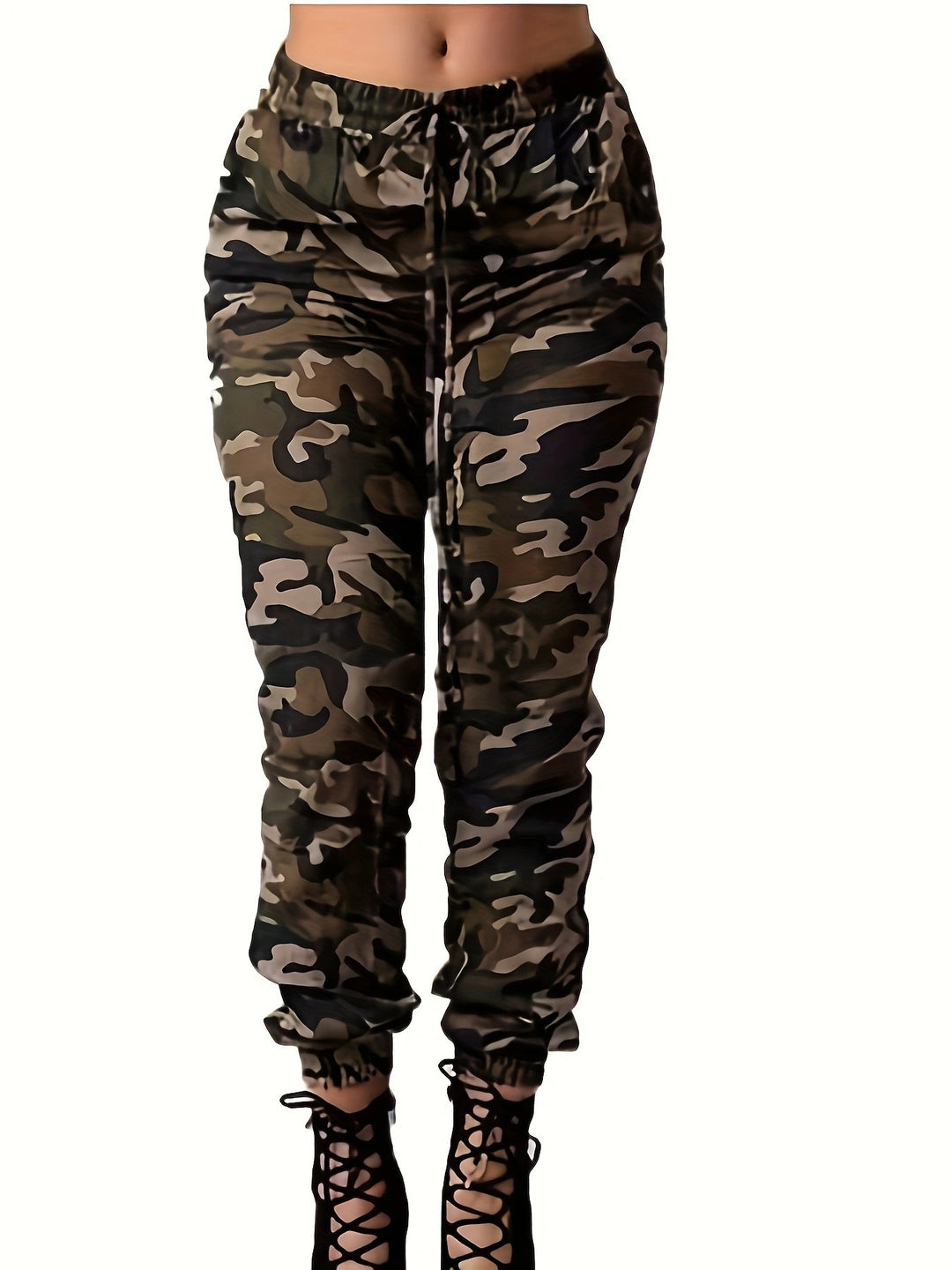 Women's cargo pants with elastic waistband and trendy camouflage pattern Lune London