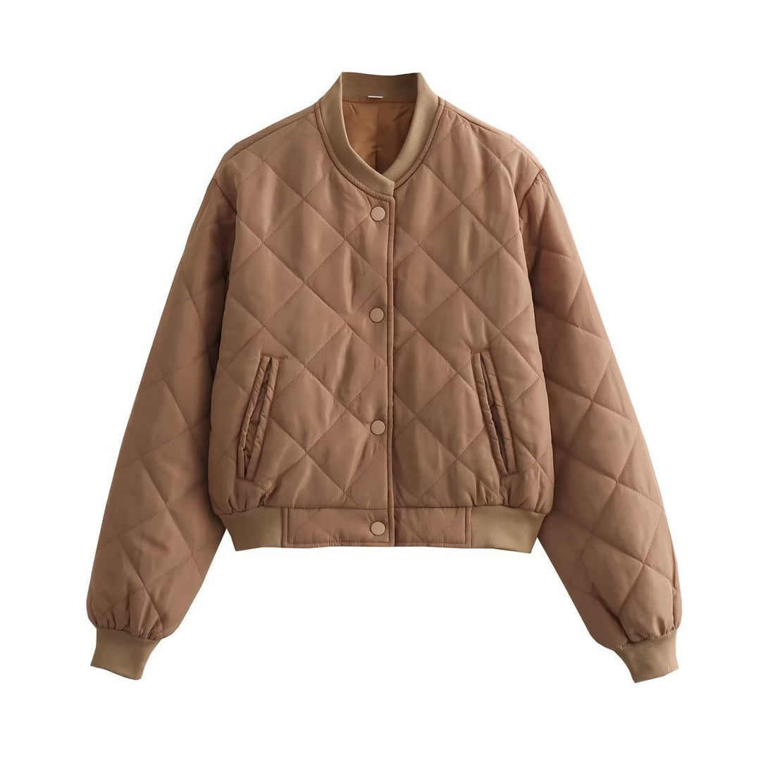 Short quilted jacket for women with practical button closure Lune London