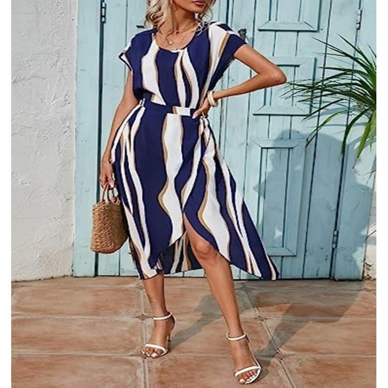 Women Elegant Maxi Dress with Side Slit and Chic Fluid Silhouette