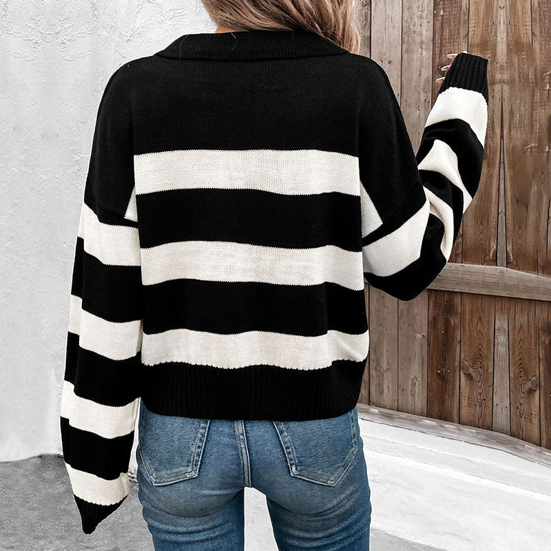 Striped women's sweater with V-neck and short sleeves Lune London