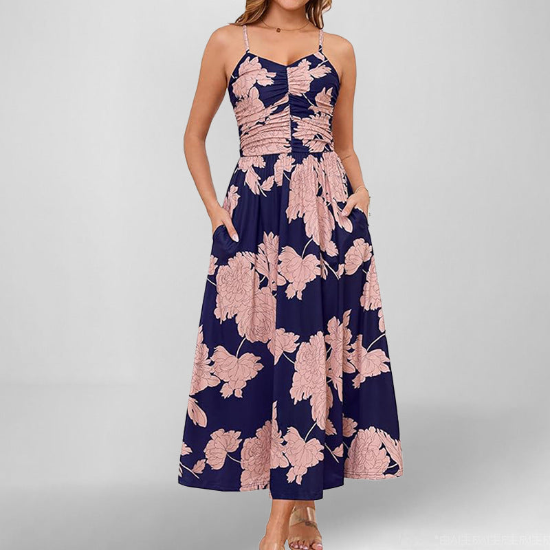 Robe maxi femme avec fines bretelles et poches latérales pratiques Chic & Stil